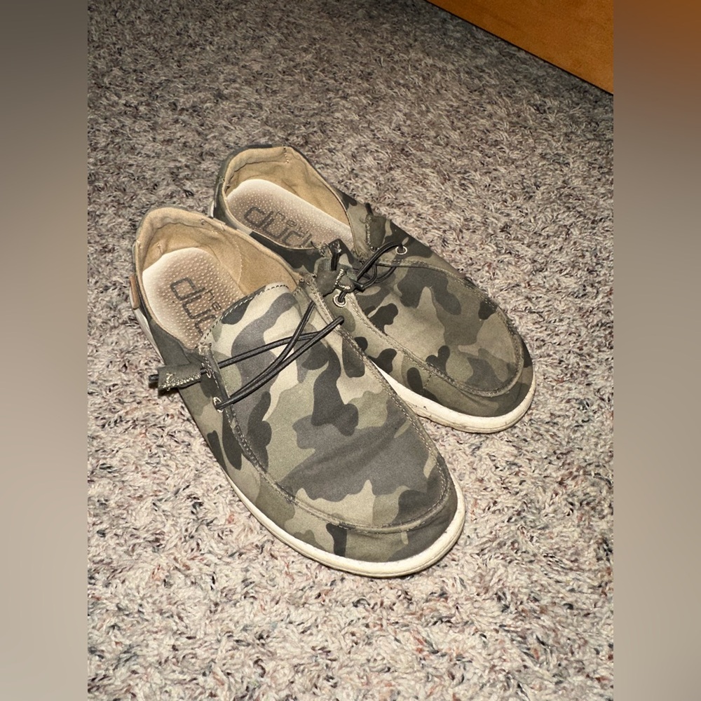 Women camo hey dudes